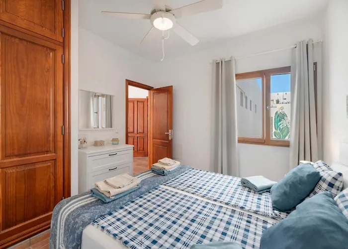 Nitho Playa Blanca (Lanzarote)