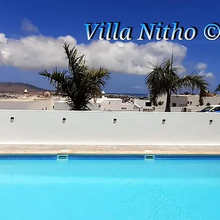 Nitho - Heated Pool, Panoramic View, Privacy