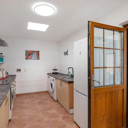 Villa Nitho *